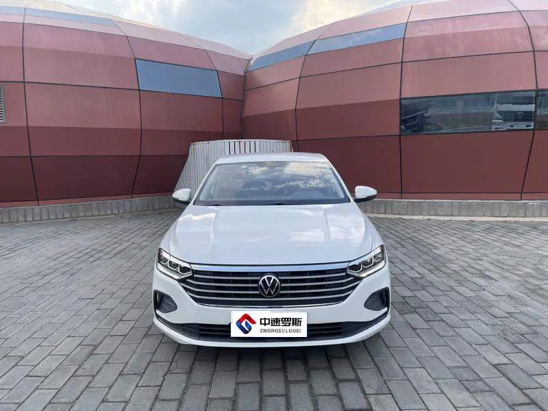 Lavida 2023 facelift 1.5L automatic Deyi version — 2