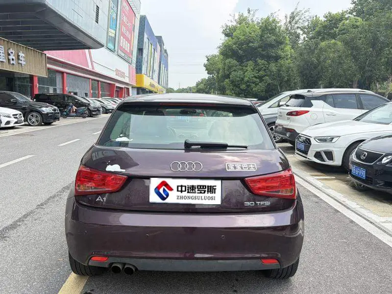 Audi A1 2014 30 TFSI Fashion Edition — 3