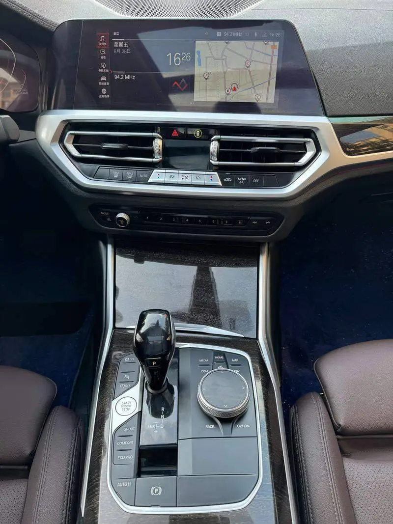BMW 3 Series 2021 325Li xDrive M Sport Package — 20