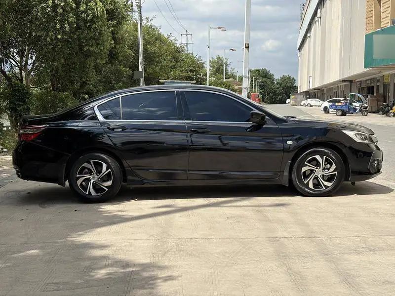 Accord 2016 2.0L Comfort Edition — 6