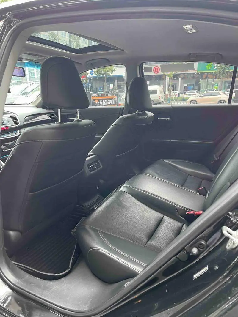 Accord 2016 2.0L Elite Edition — 11