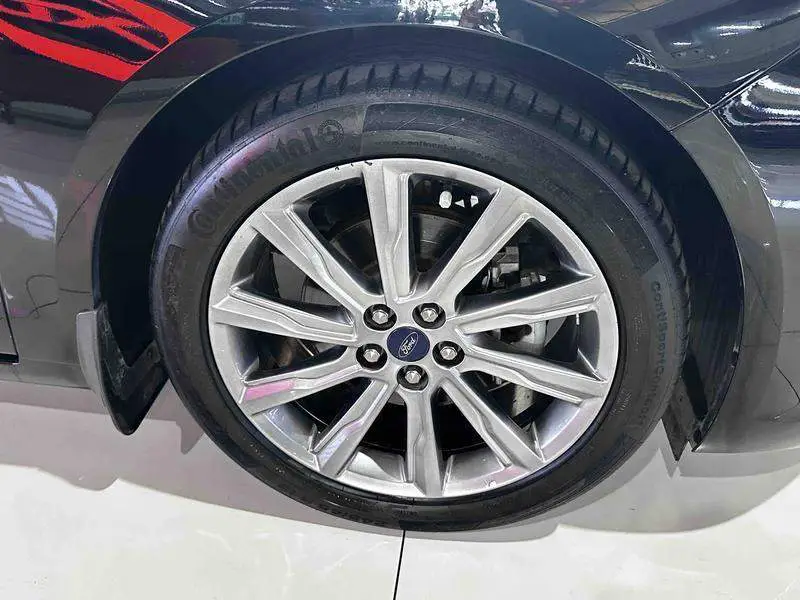 Taurus 2019 EcoBoost 245 Premium Edition — 11
