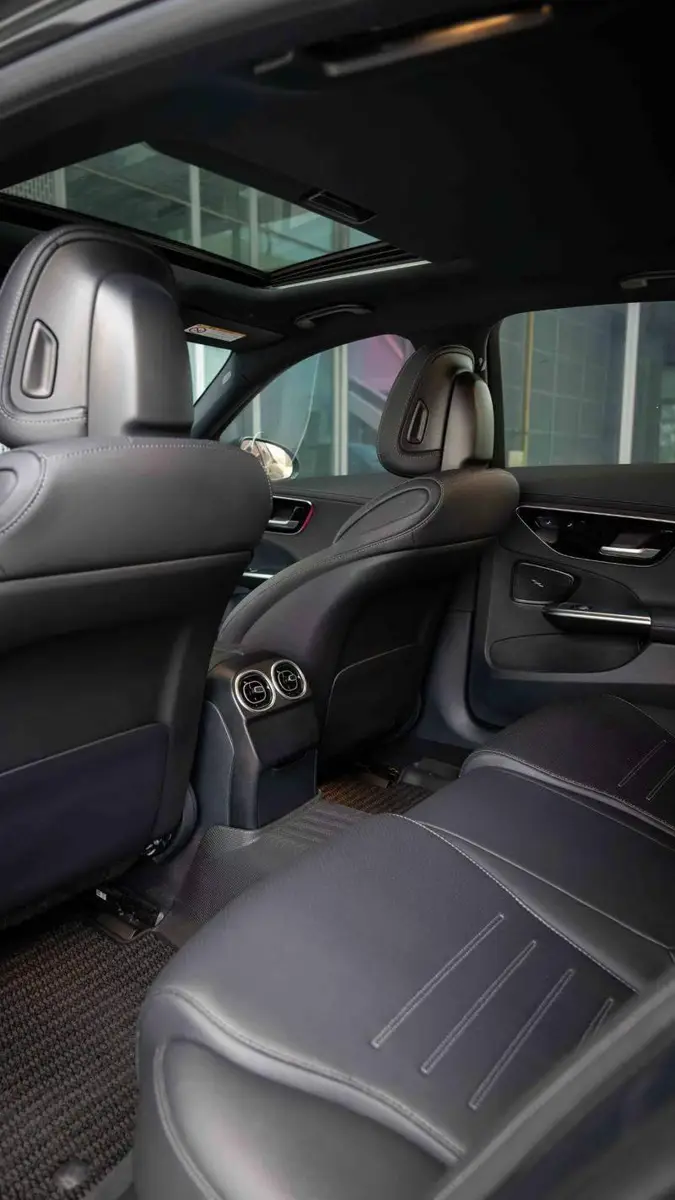 Mercedes-Benz C-Class 2023 C 200 L Sport Edition — 9