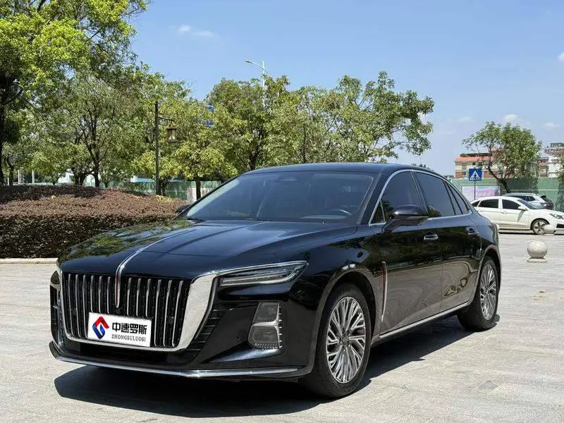 Hongqi H5 2023 2.0T Automatic Intelligent Connection Flagship Edition