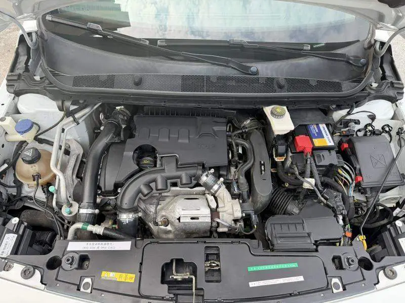 Peugeot 408 2018 facelift 350THP automatic luxury version — 8