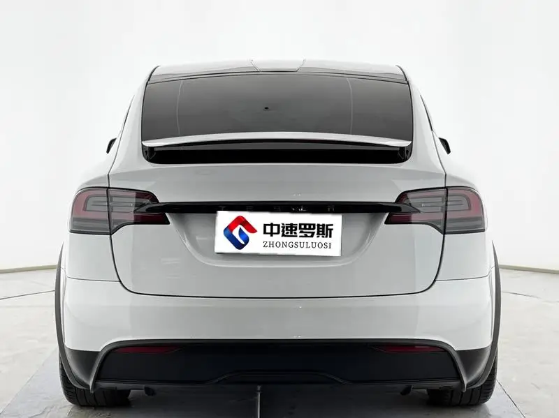 Model X 2023 Dual Motor All-Wheel Drive — 6