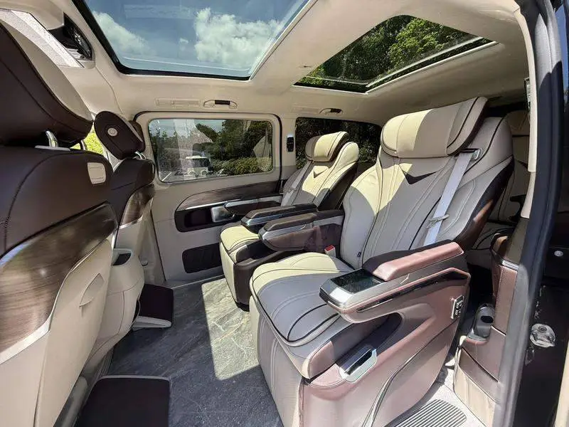 Mercedes-Benz V-Class 2022 V 260 L Long Wheelbase Luxury Edition — 5