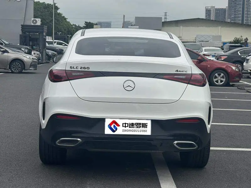 Mercedes-Benz GLC Coupe 2025 GLC 260 4MATIC Coupe SUV — 6