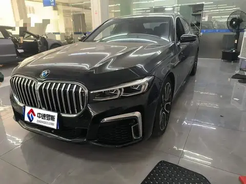 BMW 7 Series 2019 740Li Leading Luxury Package