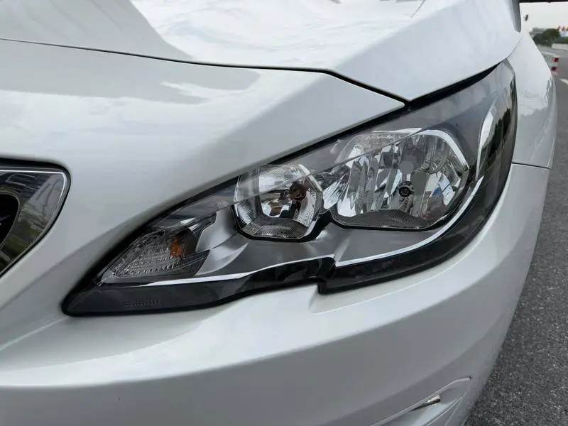 Peugeot 408 2018 facelift 350THP automatic luxury version — 9
