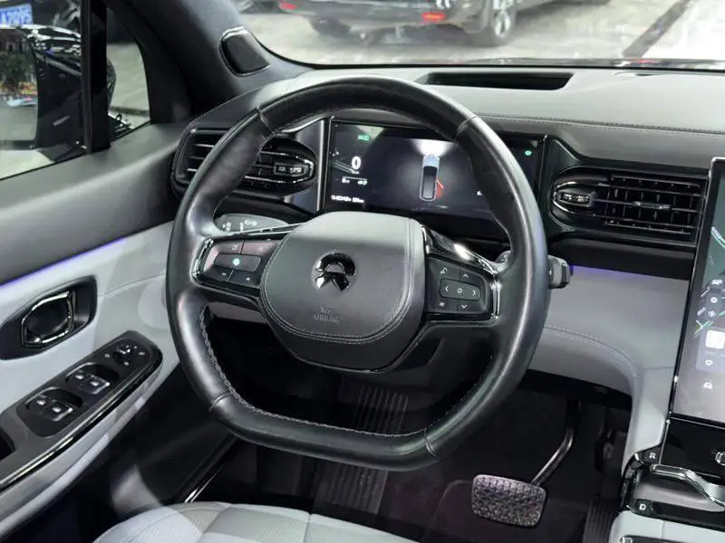 NIO ES8 2020 415KM Signature Edition Six-seat Edition — 13
