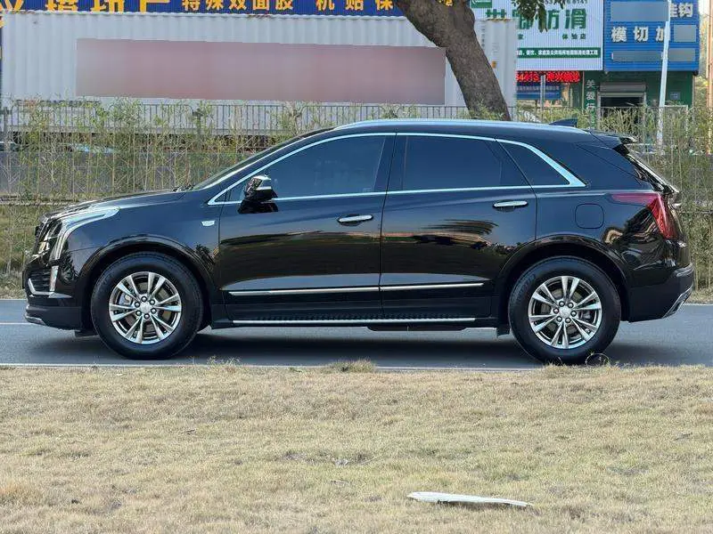 Cadillac XT5 2020 28T Luxury Model — 4