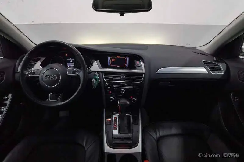 Audi A4L 2015 35 TFSI Automatic Standard Model — 12