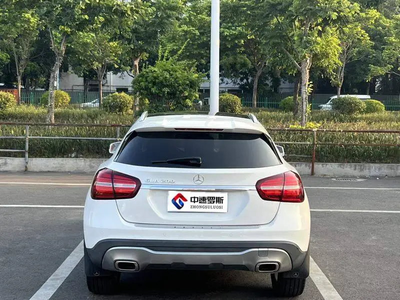 Mercedes-Benz GLA 2018 GLA 200 Dynamic — 5