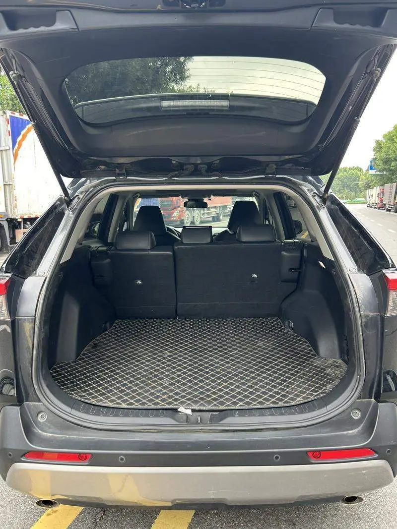 RAV4 Rongfang 2023 2.0L CVT 2WD Fashion Edition — 16