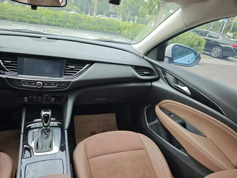 Regal 2019 20T Elite National VI — 19