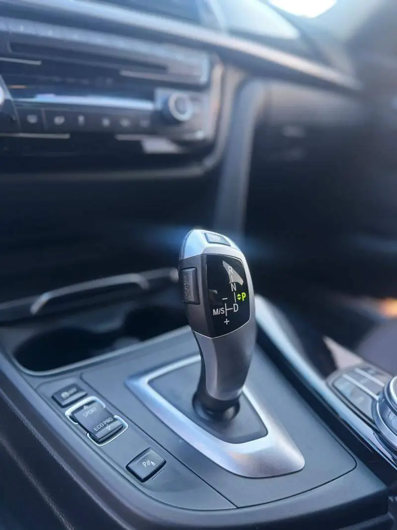 BMW 3 Series 2019 320Li Fashion Edition — 20
