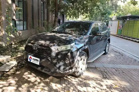 RAV4 Rongfang 2023 2.0L CVT 2WD Urban Edition