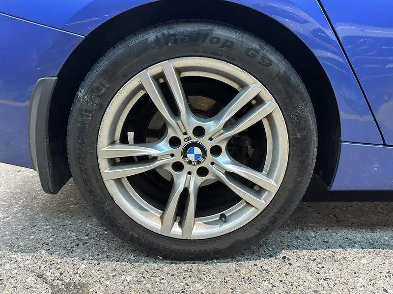 BMW 3 Series GT 2017 320i M Sport — 7
