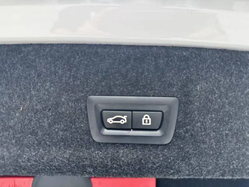BMW 3 Series 2021 facelifted 325Li M Sport Package — 13