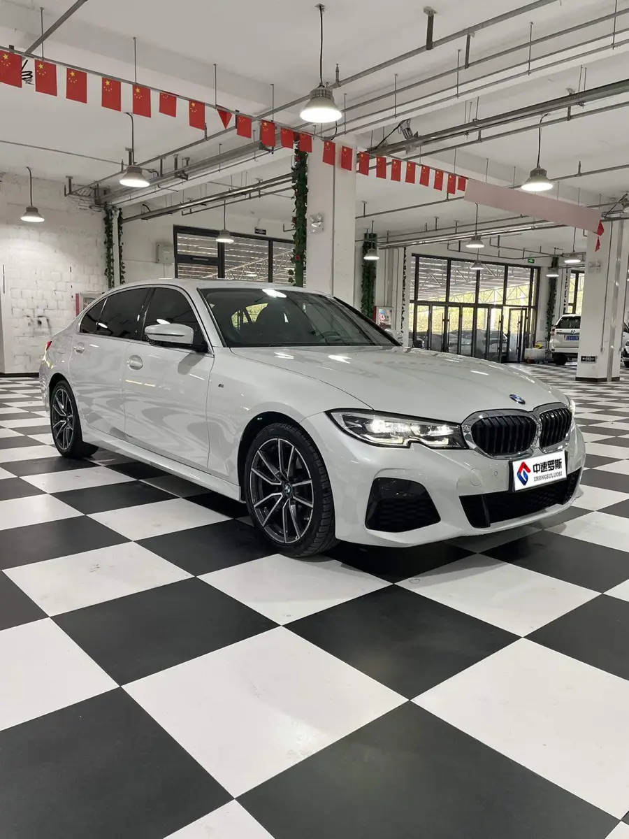 BMW 3 Series 2022 facelift 320Li M Sport Package — 3
