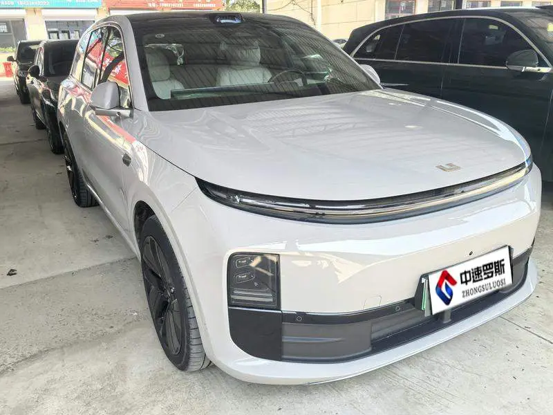 Ideal L6 2024 Max — 2