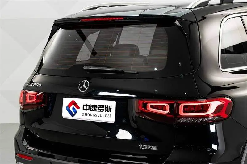 Mercedes-Benz GLB 2022 GLB 200 Dynamic — 11