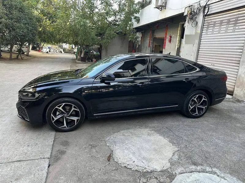 Passat 2024 380TSI Starry Sky Elite Edition — 4