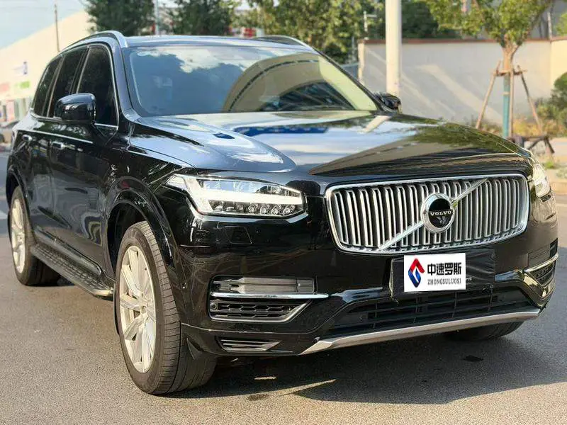 Volvo XC90 2018 T6 Premium Edition 7 Seaters — 3