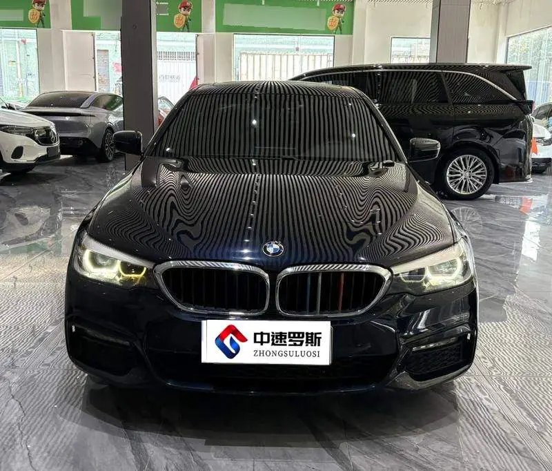 BMW 5 Series 2018 530Li Leading M Sport Package — 2