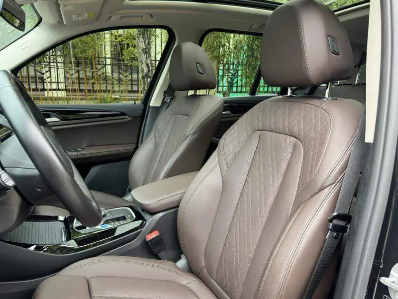 BMW iX3 2023 Leading Model — 11
