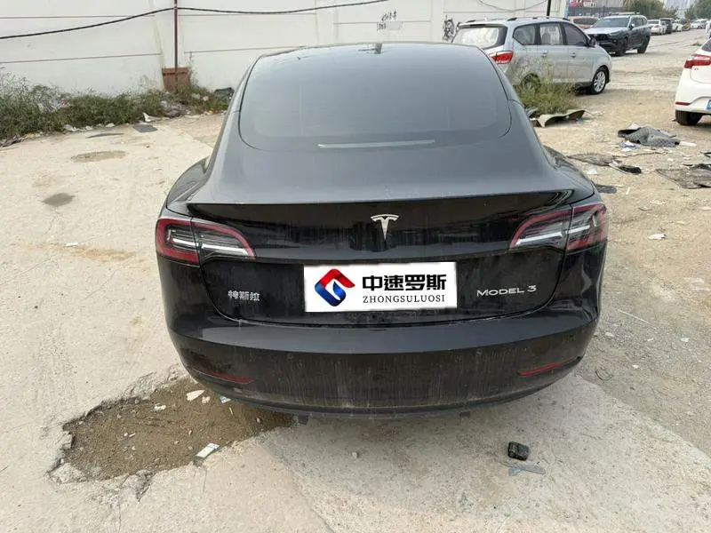 Model 3 2022 rear-wheel drive version — 5