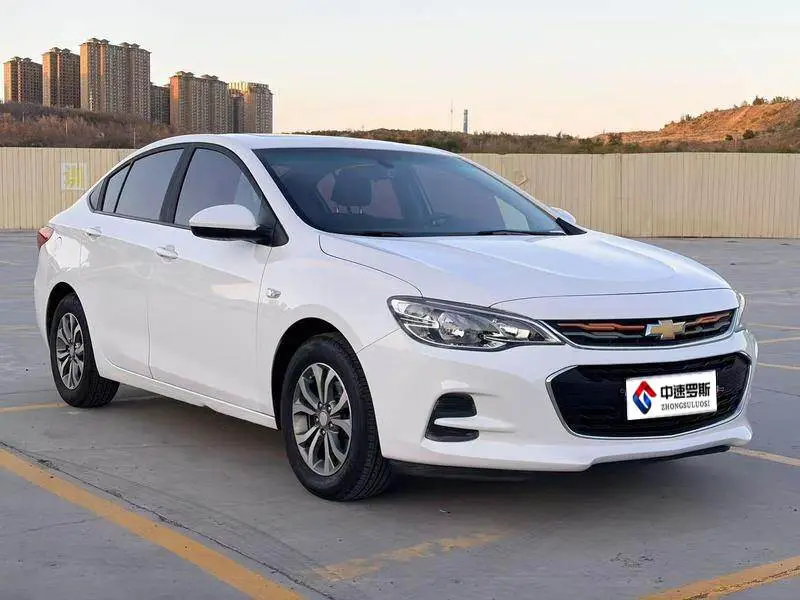 Cobalt 2019 320 Automatic Enjoy Sunroof Edition — 3
