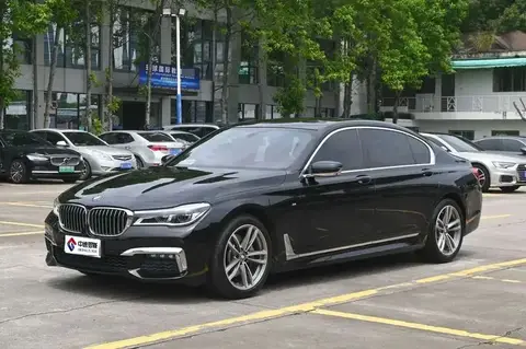 BMW 7 Series 2018 730Li Premium M Sport Package
