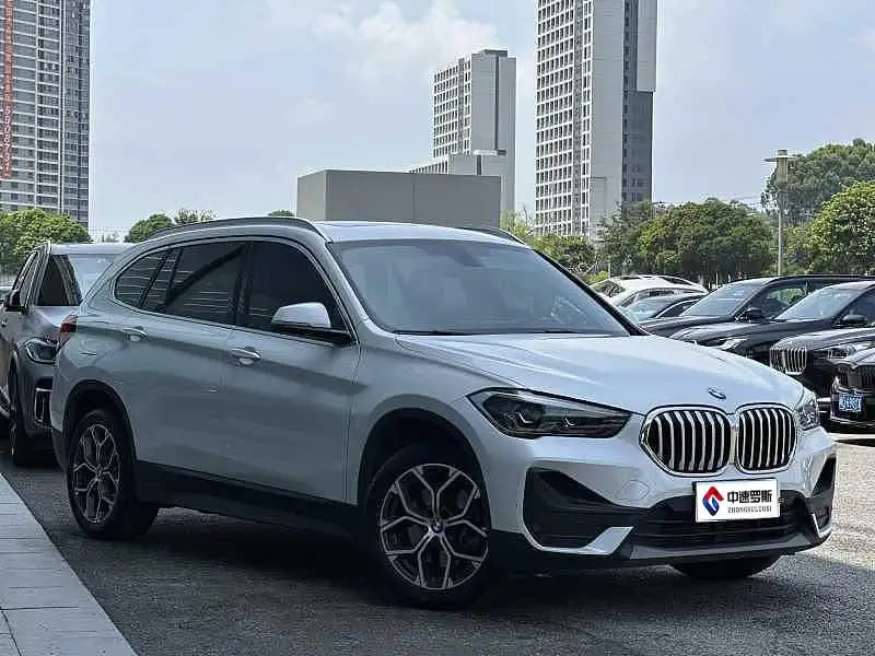 BMW X1 2022 sDrive25Li Leading Edition — 3