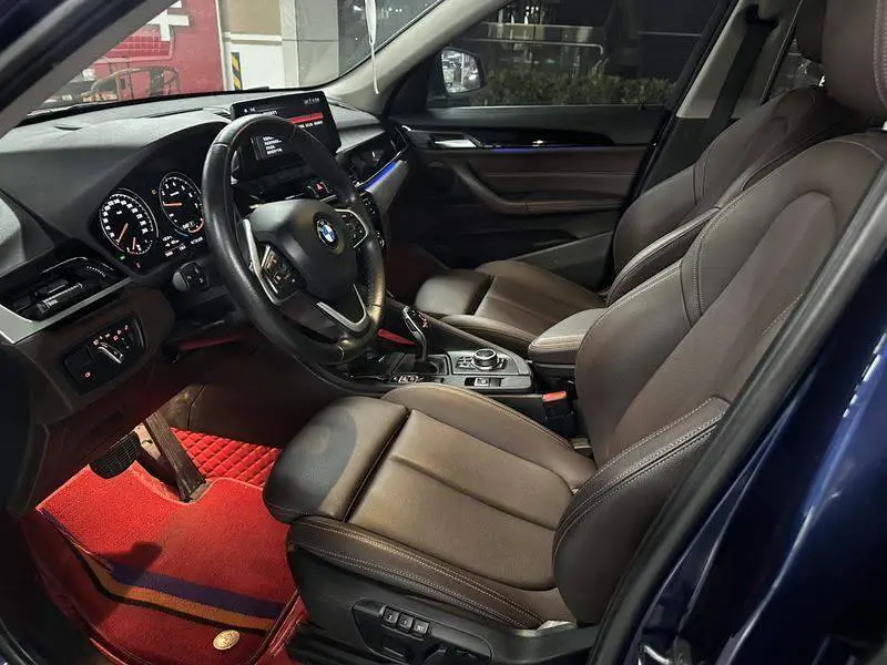 BMW X1 2020 sDrive25Li Leading Edition — 13