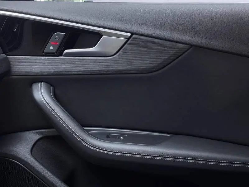 Audi A4L 2023 40 TFSI Luxury Dynamic Edition — 15