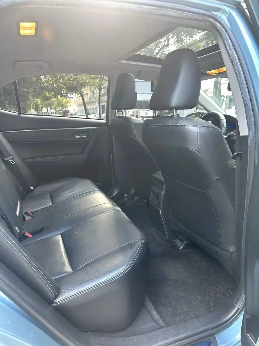 Corolla 2016 Hybrid 1.8L E-CVT Leading Edition — 9