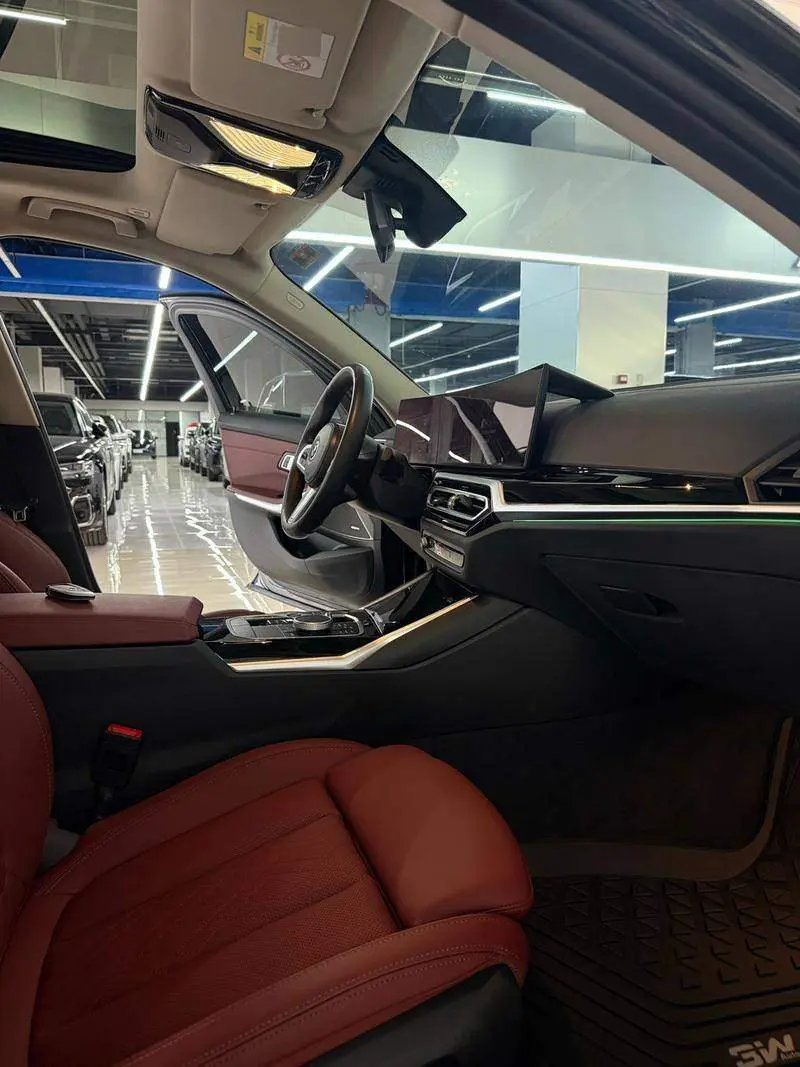 BMW i3 2022 eDrive 35 L — 6