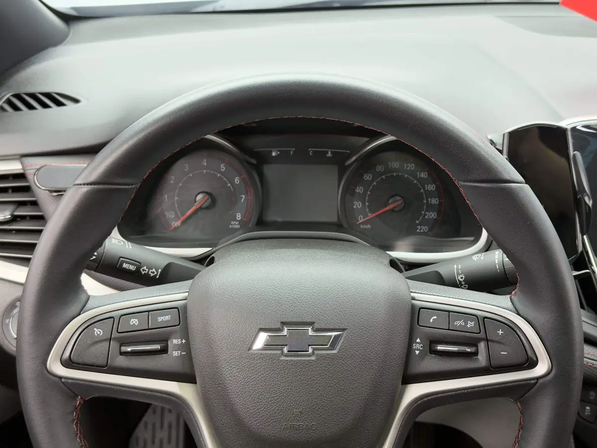 Cruze 2022 Mild Hybrid RS 330T Automatic Edition — 14