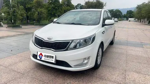 Kia K2 2012 Hatchback 1.4L AT Cool Commemorative Edition