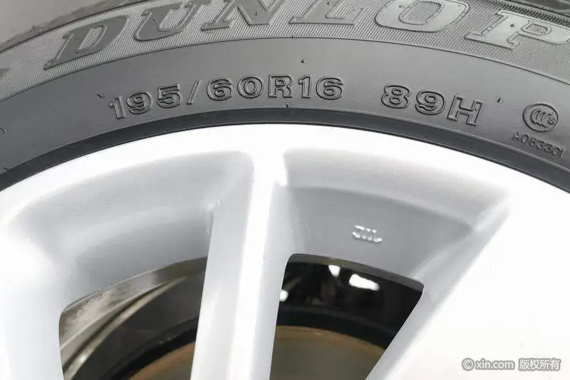 Sylphy 2012 1.6XL CVT Deluxe Edition — 8