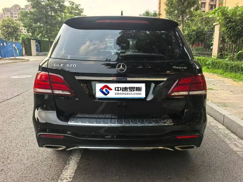 Mercedes-Benz GLE 2017 GLE 320 4MATIC Dynamic — 5