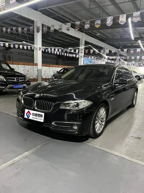 BMW 5 Series 2017 525Li Luxury Design Package