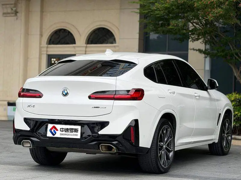 BMW X4 2022 xDrive 30i M Sport Package — 6