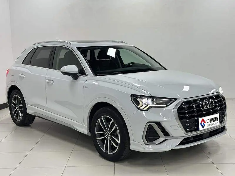 Audi Q3 2022 35 TFSI Stylish and Dynamic — 3