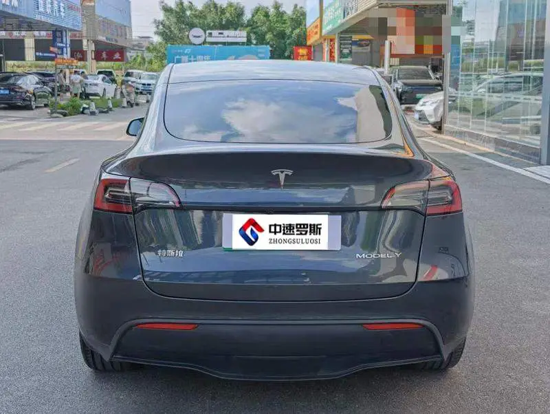 Model Y 2024 rear-wheel drive version — 5