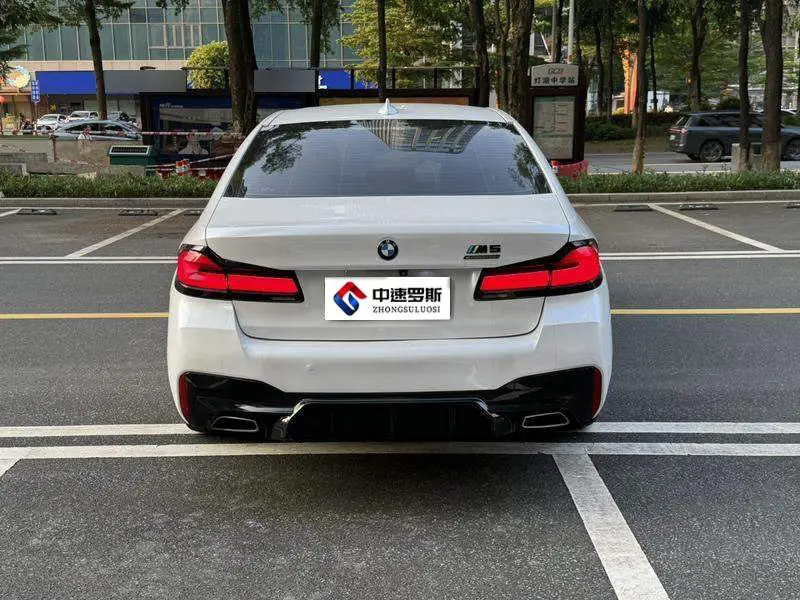 BMW 5 Series 2021 525Li Luxury Package — 5