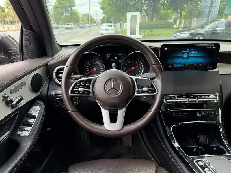 Mercedes-Benz GLC 2020 GLC 260 L 4MATIC Dynamic — 8