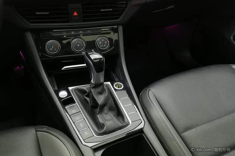 Sagitar 2021 280TSI DSG Beyond Edition — 15